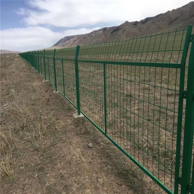 河道水庫隔離網(wǎng)用于水源地保護(hù)防止水源地污染