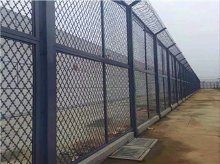 刀刺隔離網(wǎng)