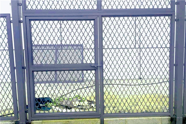 刀刺隔離網(wǎng)